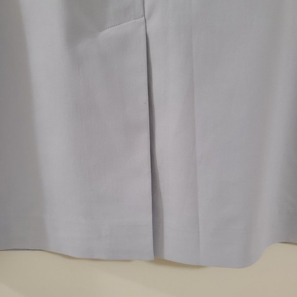 NWT CALVIN KLEIN Light Grey Jogging Midi Skirt with Side Pockets and Back Slit - Picture 4 of 7